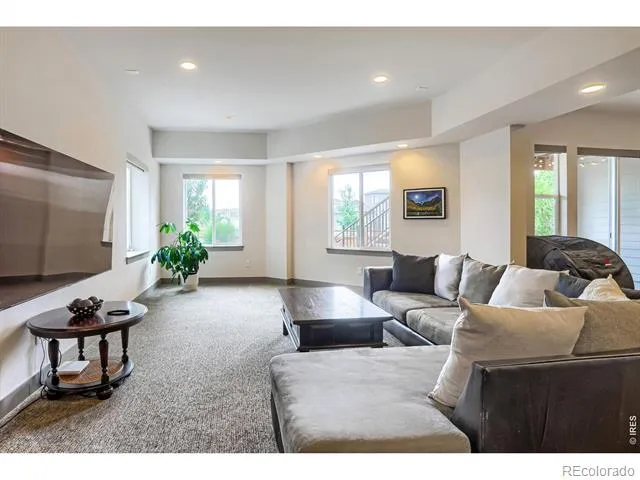 18401 W 93rd Place Arvada, CO 80007
