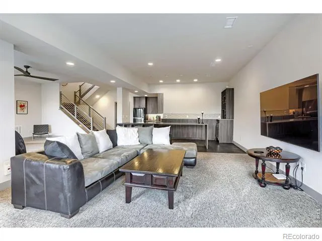 18401 W 93rd Place Arvada, CO 80007