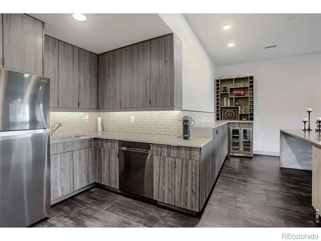 18401 W 93rd Place Arvada, CO 80007