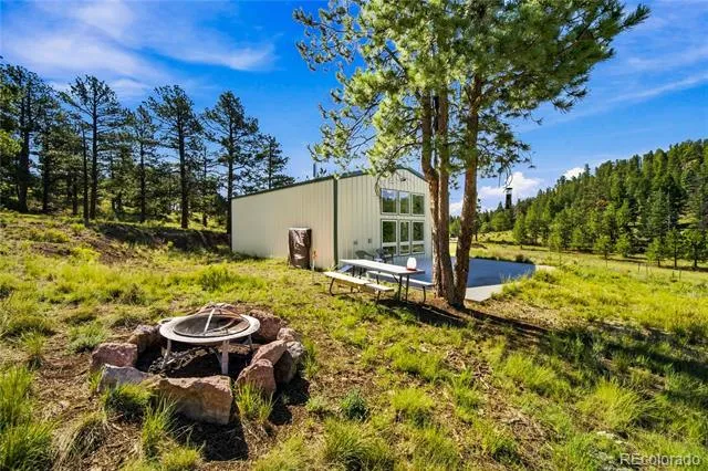 2323 CR 323 Westcliffe, CO 81252