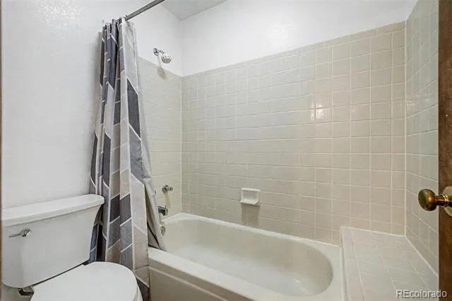 6004 Zang Way Arvada, CO 80004