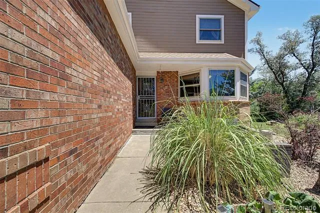6004 Zang Way Arvada, CO 80004