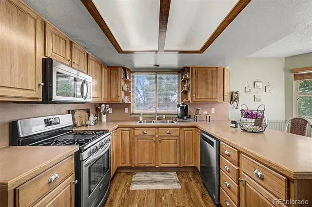 6004 Zang Way Arvada, CO 80004