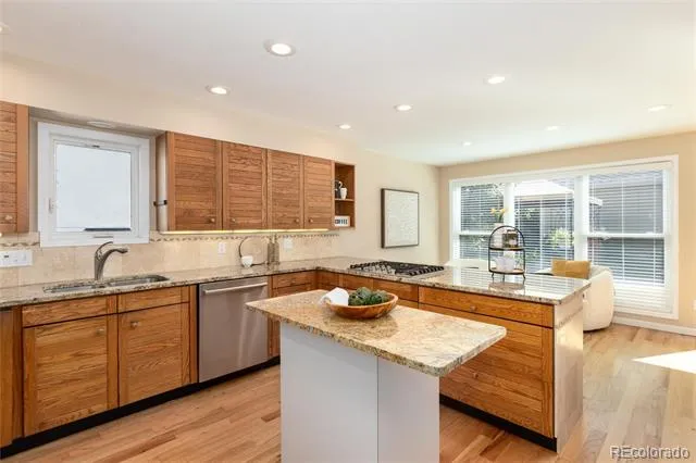 284 Monroe Street Denver, CO 80206