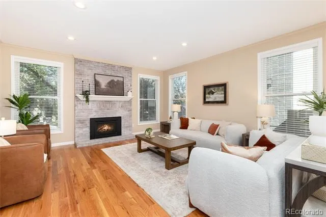 284 Monroe Street Denver, CO 80206