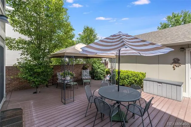 284 Monroe Street Denver, CO 80206