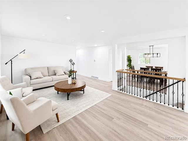 960 E 9th Avenue Broomfield, CO 80020