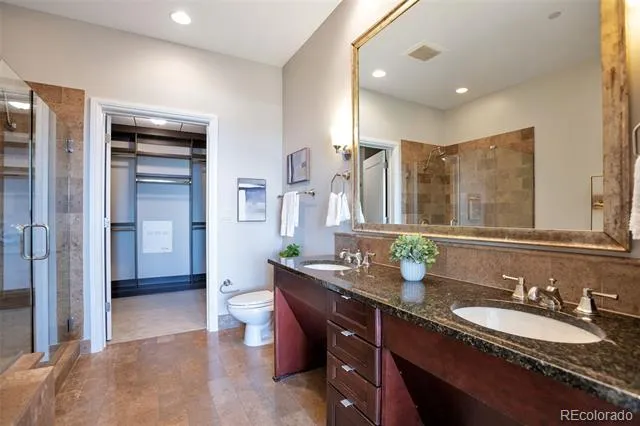 5455 Landmark Place #707 Greenwood Village, CO 80111