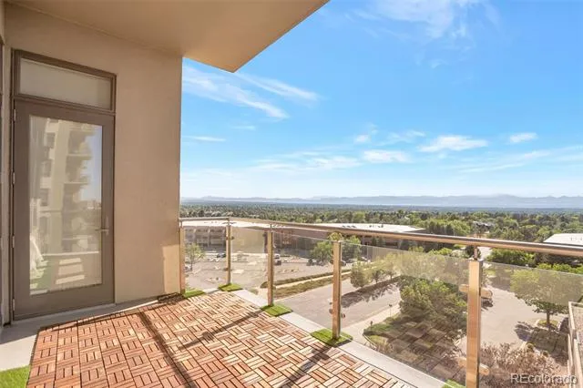 5455 Landmark Place #707 Greenwood Village, CO 80111
