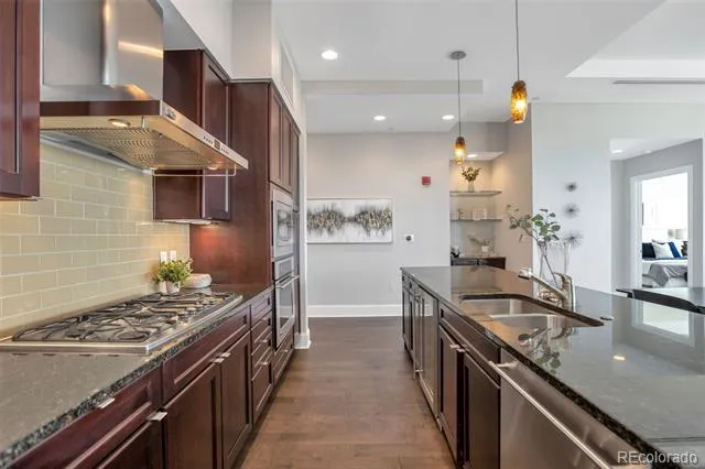 5455 Landmark Place #707 Greenwood Village, CO 80111