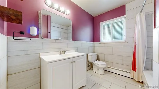 359 Quentin Street Aurora, CO 80011
