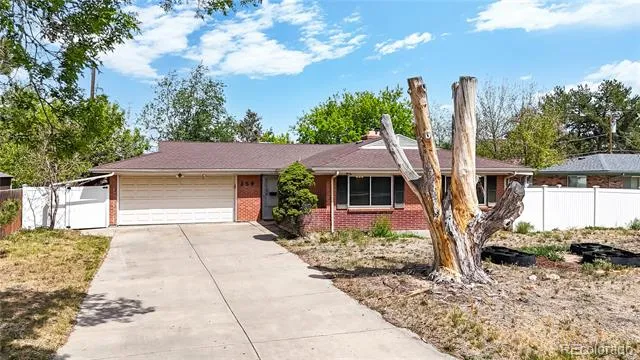 359 Quentin Street Aurora, CO 80011