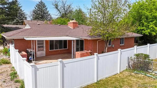 359 Quentin Street Aurora, CO 80011