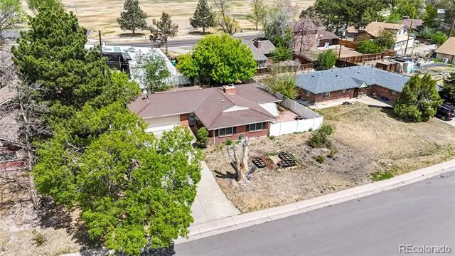 359 Quentin Street Aurora, CO 80011