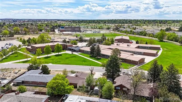 359 Quentin Street Aurora, CO 80011