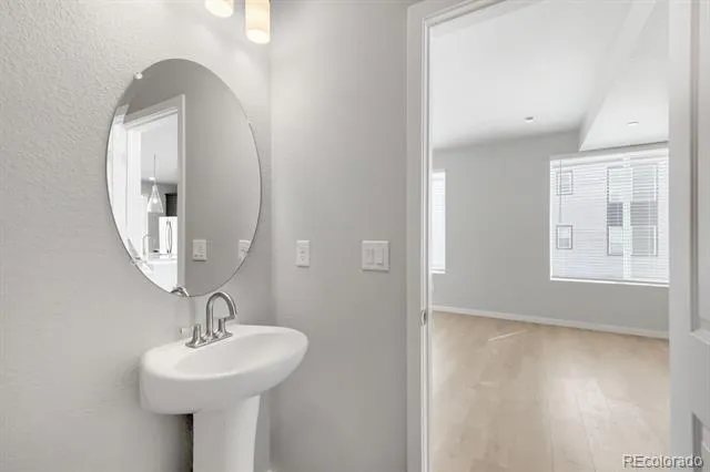 1629 Alcott Way Broomfield, CO 80023