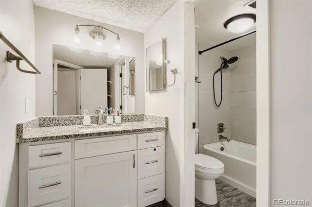 17642 E Loyola Drive #1912R Aurora, CO 80013