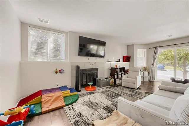 17642 E Loyola Drive #1912R Aurora, CO 80013