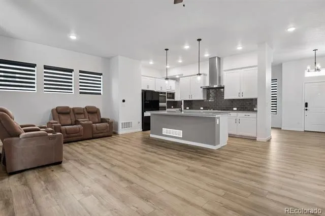 8996 Wolf Valley Drive Colorado Springs, CO 80924