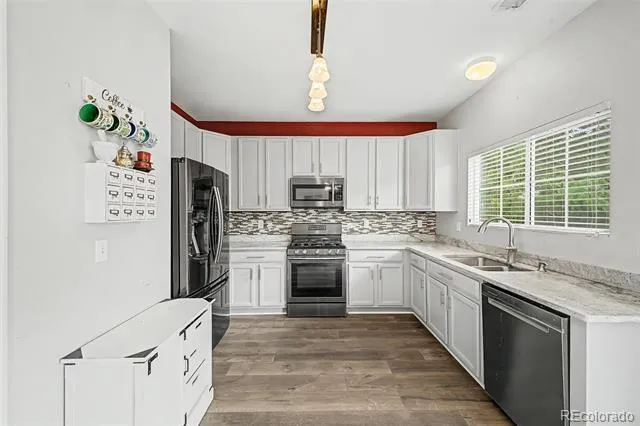 7325 S Nucla Street Aurora, CO 80016