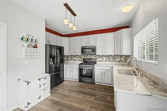 7325 S Nucla Street Aurora, CO 80016
