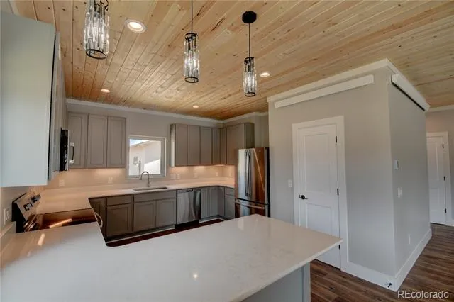 10706 Engelmann Avenue Poncha Springs, CO 81201