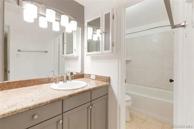 10165 W 25th Avenue #103 Lakewood, CO 80215