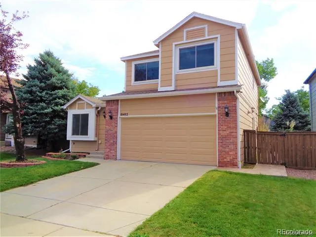 10482 Hyacinth Street Highlands Ranch, CO 80129