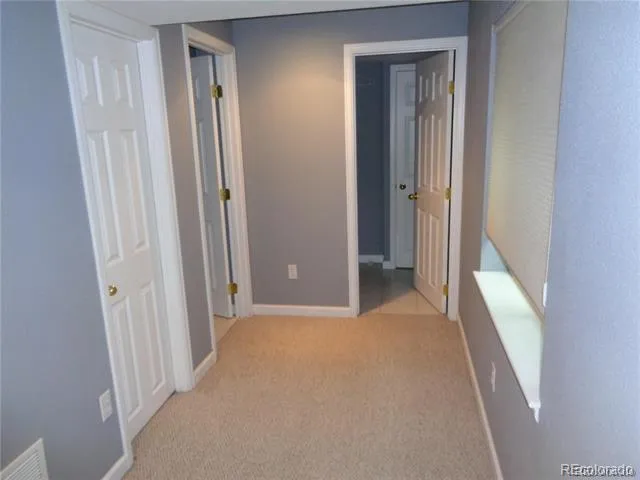 10482 Hyacinth Street Highlands Ranch, CO 80129