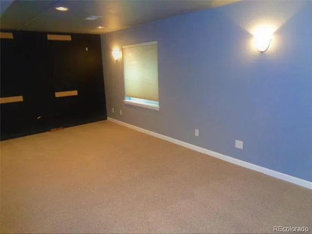 10482 Hyacinth Street Highlands Ranch, CO 80129
