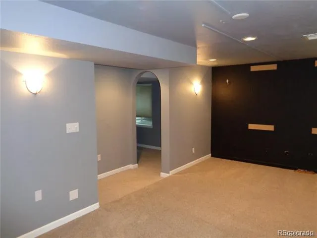 10482 Hyacinth Street Highlands Ranch, CO 80129