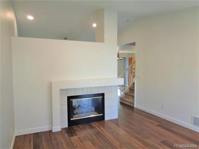 10482 Hyacinth Street Highlands Ranch, CO 80129