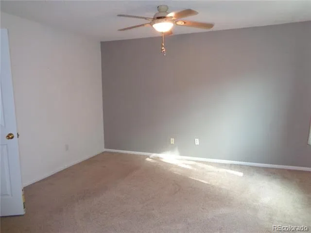 10482 Hyacinth Street Highlands Ranch, CO 80129
