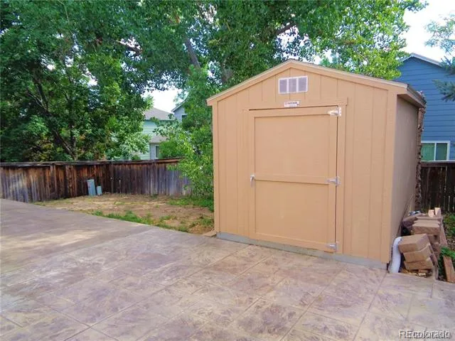 10482 Hyacinth Street Highlands Ranch, CO 80129