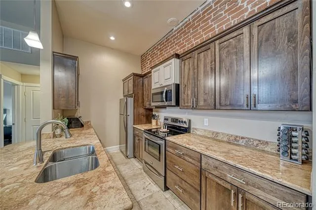 139 W 1st Street #D Salida, CO 81201