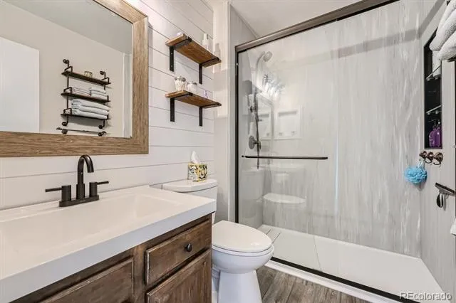 5954 S Netherland Circle Centennial, CO 80015