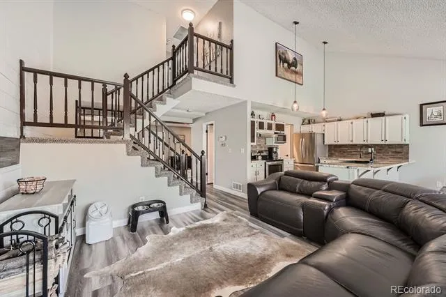 5954 S Netherland Circle Centennial, CO 80015