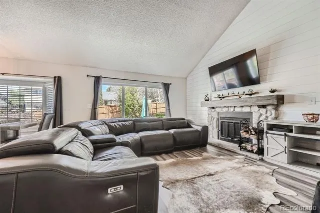 5954 S Netherland Circle Centennial, CO 80015