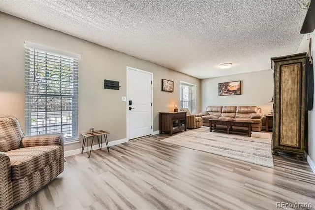 5954 S Netherland Circle Centennial, CO 80015
