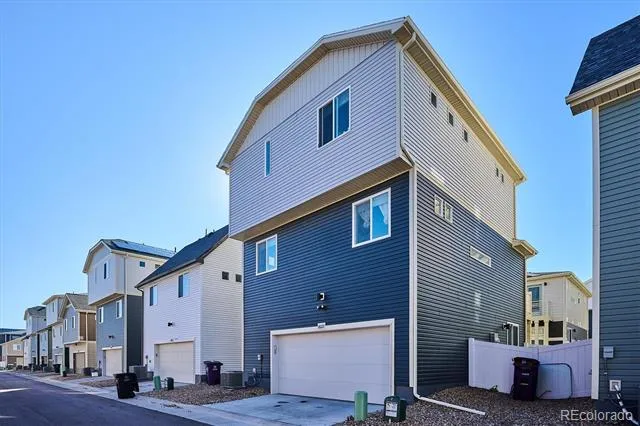 18222 E 51st Place Denver, CO 80249