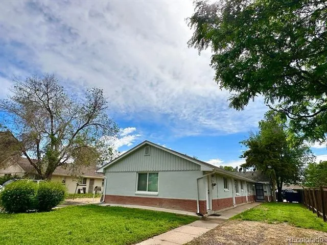 1165 Akron Aurora, CO 80010