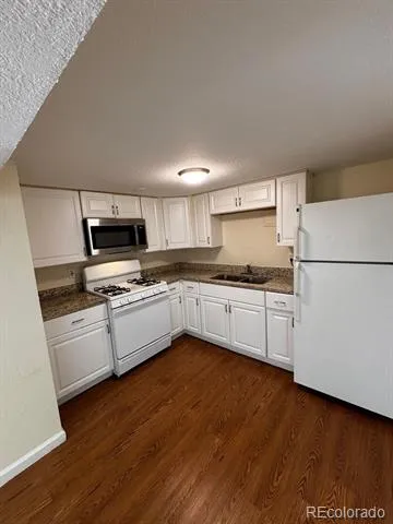 1165 Akron Aurora, CO 80010