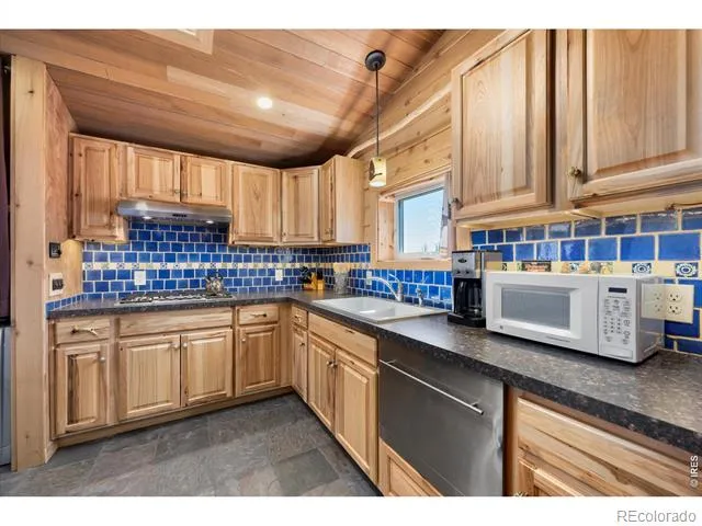 777 Powder Horn Trail Bellvue, CO 80512