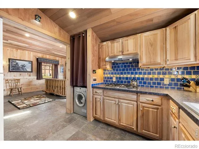 777 Powder Horn Trail Bellvue, CO 80512