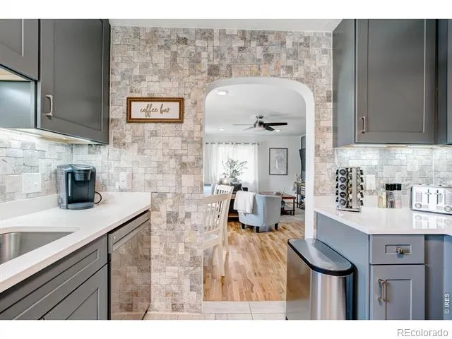525 W 9th Street Loveland, CO 80537