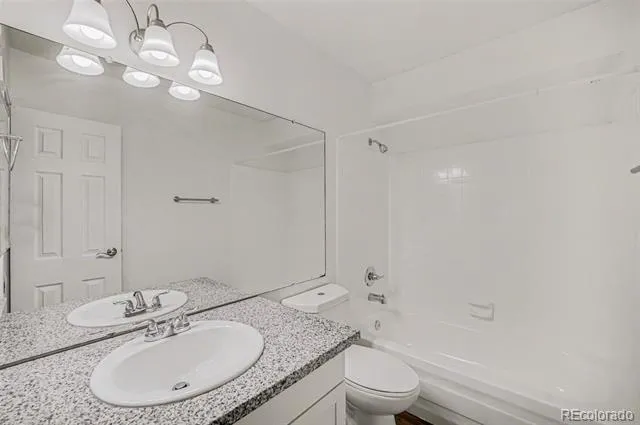 10150 E Virginia Avenue #2-105 Denver, CO 80247
