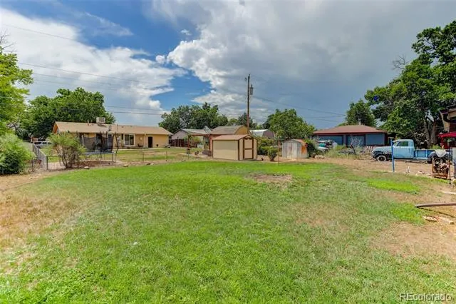 2940 W Saratoga Avenue Englewood, CO 80110