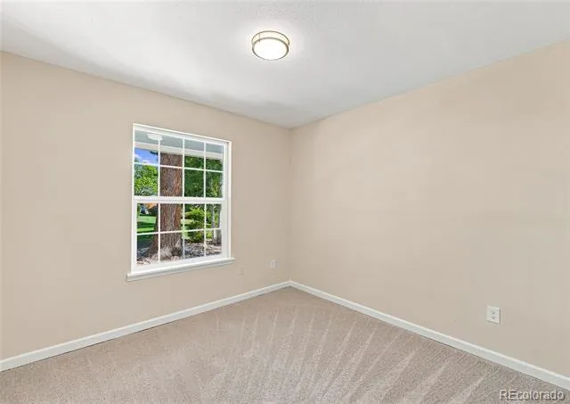 7011 S Knolls Way Centennial, CO 80122