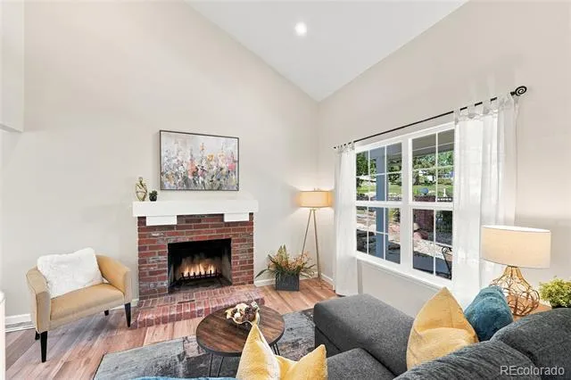 7011 S Knolls Way Centennial, CO 80122