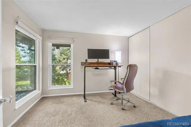 1206 S Dillon Way Aurora, CO 80012